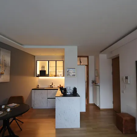 Ausblick Kleinjuwel Mit Panoramablick + Garage Apartment Merano