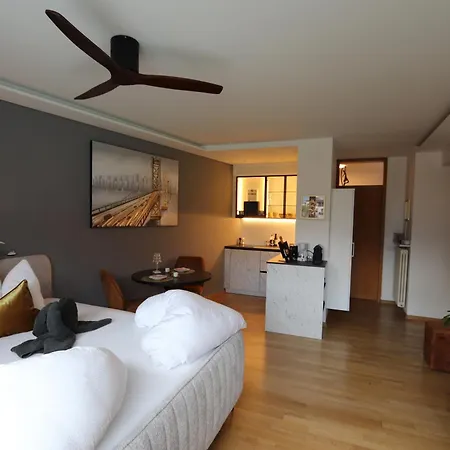 Ausblick Kleinjuwel Mit Panoramablick + Garage * Meran