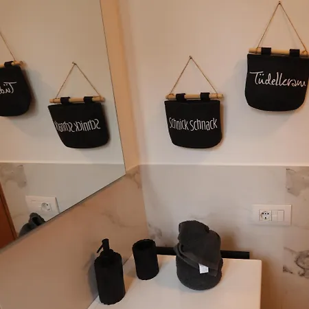 Ausblick Kleinjuwel Mit Panoramablick + Garage Apartment