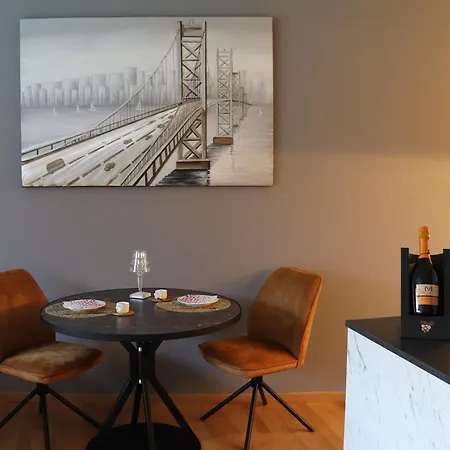 Ausblick Kleinjuwel Mit Panoramablick + Garage Apartment