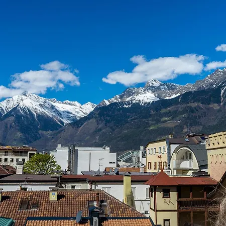 Ausblick Kleinjuwel Mit Panoramablick + Garage * Meran