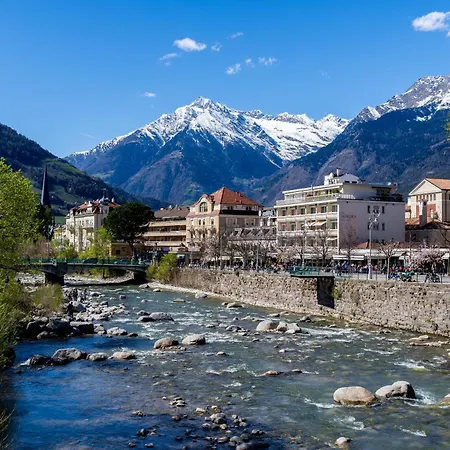 Ausblick Kleinjuwel Mit Panoramablick + Garage Meran