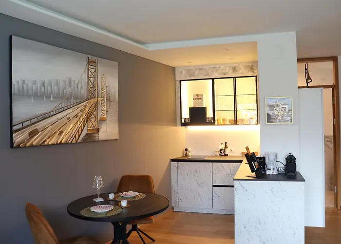 Apartmán Ausblick Kleinjuwel Mit Panoramablick + Garage Merano