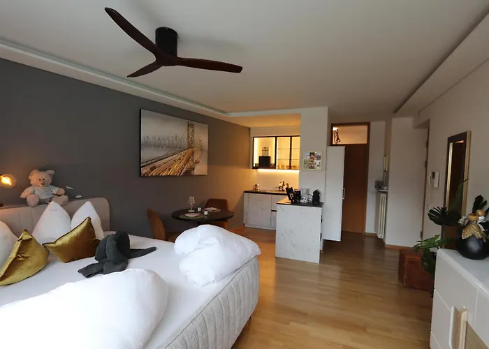 Ausblick Kleinjuwel Mit Panoramablick + Garage * 梅拉诺