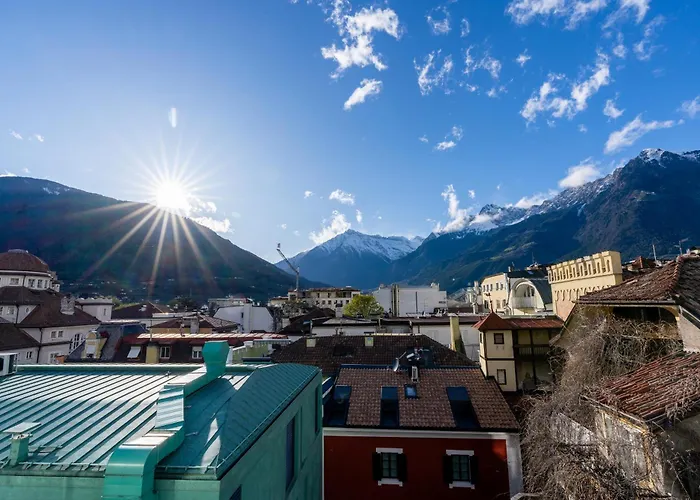Διαμέρισμα Ausblick Kleinjuwel Mit Panoramablick + Garage Μεράνο