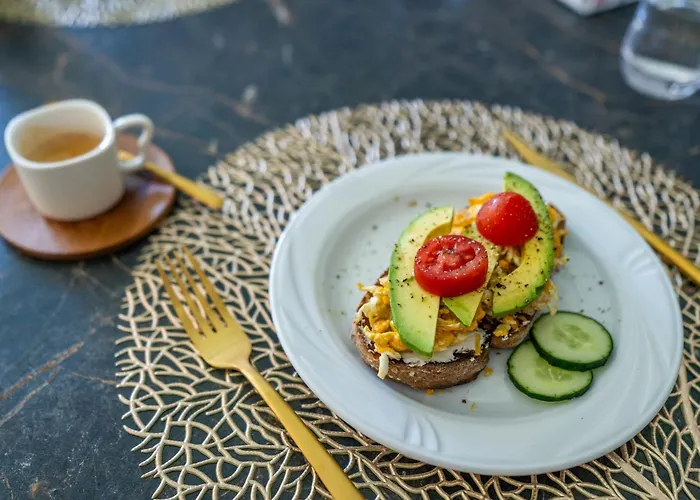 Ausblick Kleinjuwel Mit Panoramablick + Garage Lägenhet