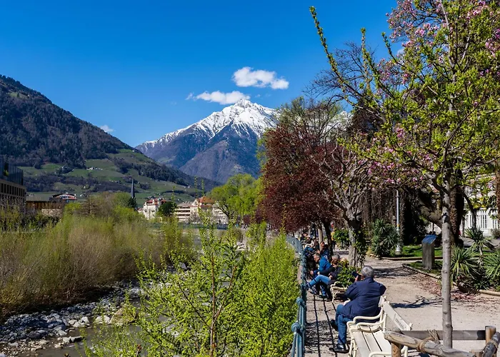 Ausblick Kleinjuwel Mit Panoramablick + Garage Merano
