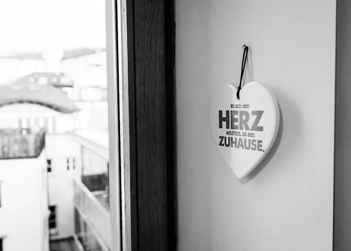 Ausblick Kleinjuwel Mit Panoramablick + Garage Lägenhet *